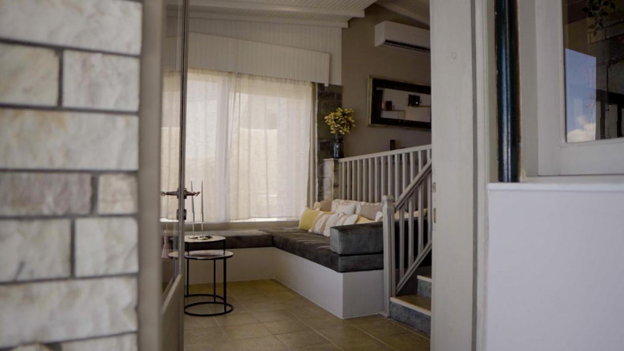 Paul Seafront House Villa Mesongí Dış mekan fotoğraf