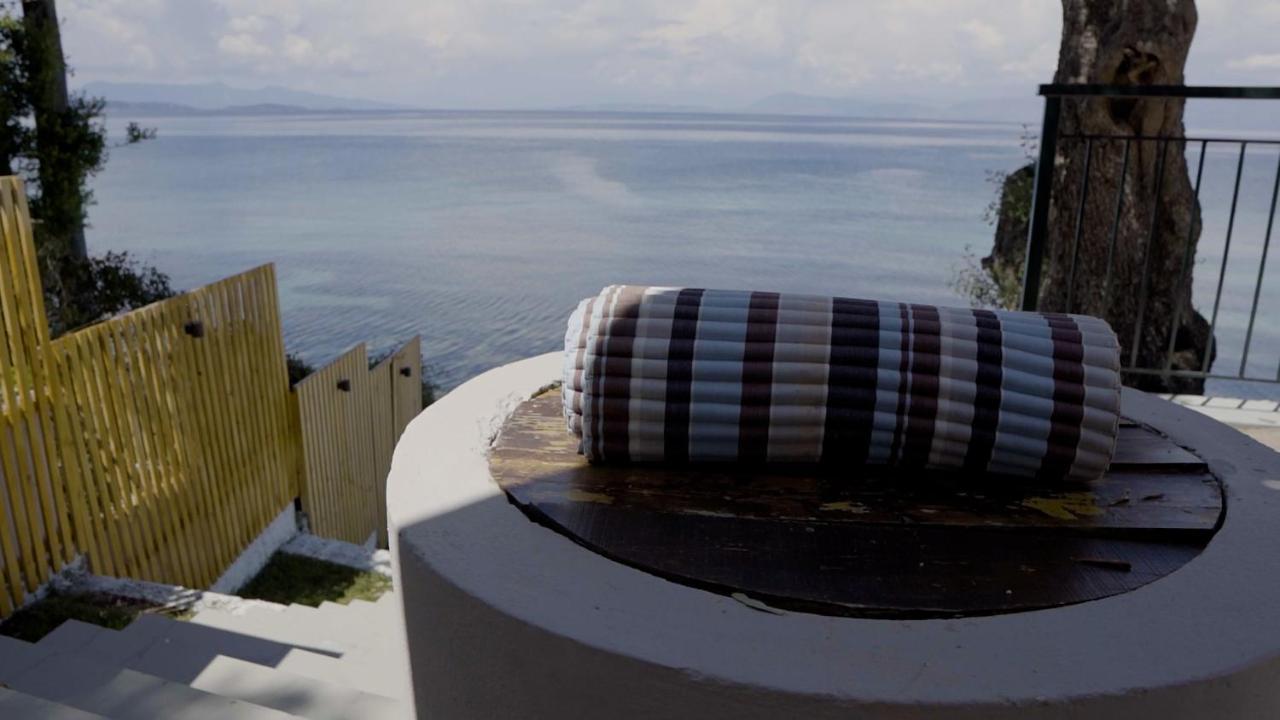 Paul Seafront House Villa Mesongí Dış mekan fotoğraf