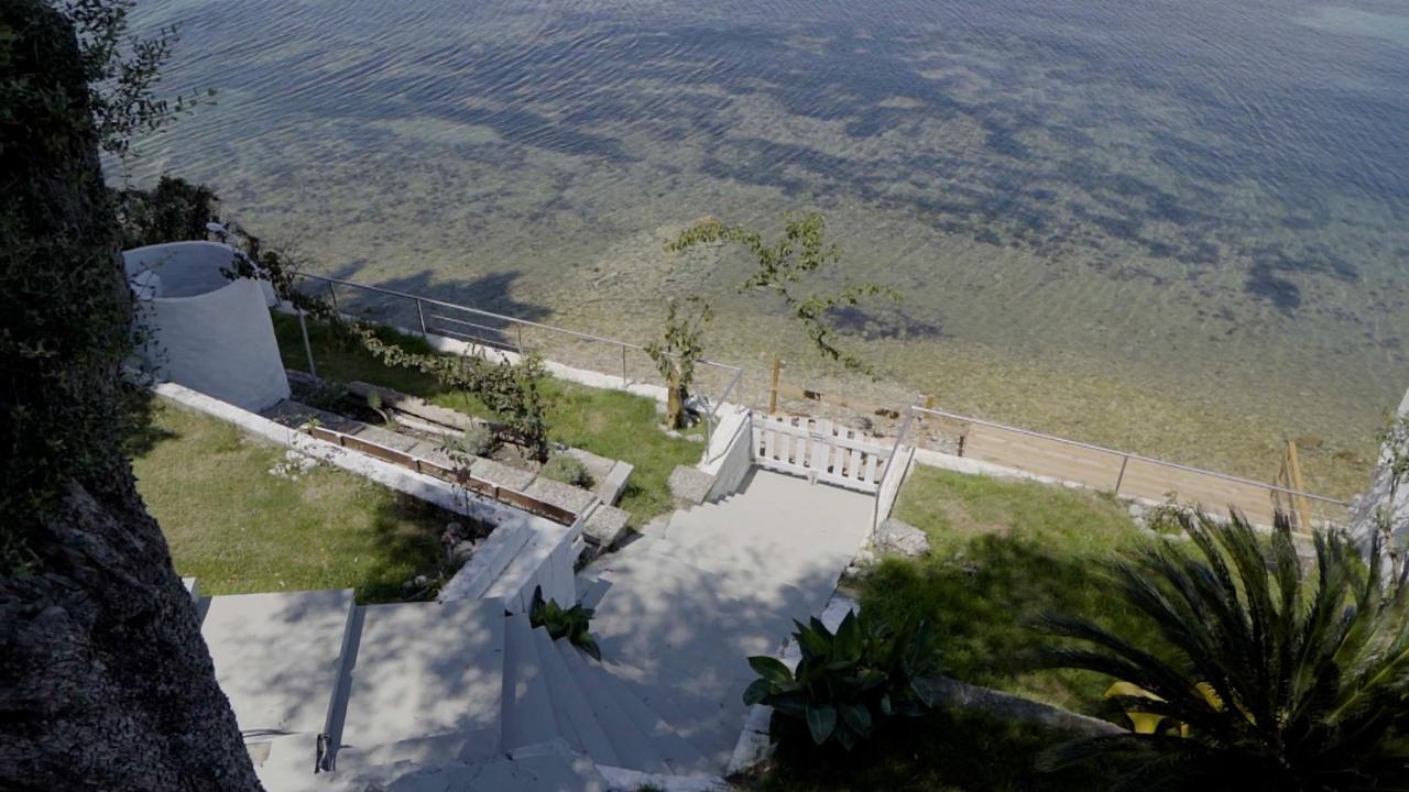 Paul Seafront House Villa Mesongí Dış mekan fotoğraf
